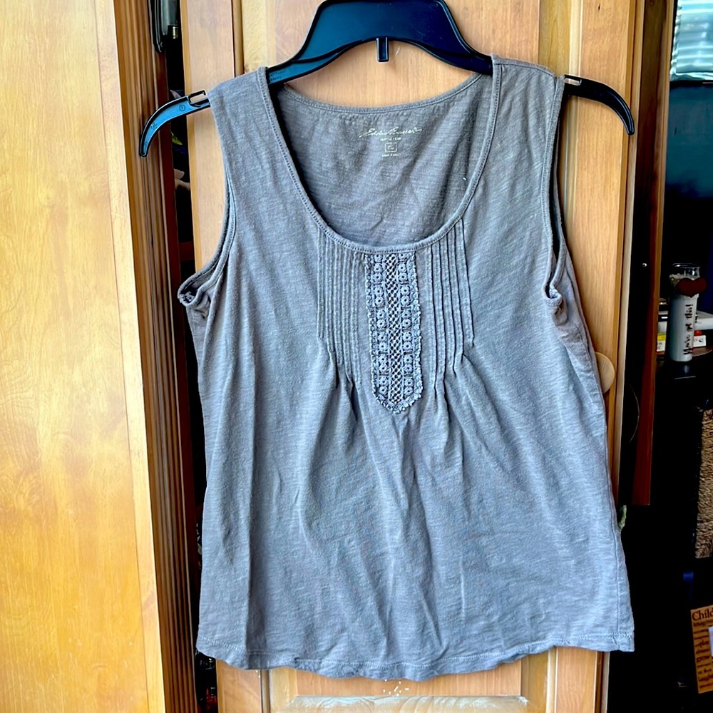Eddie Bauer. XS. Brown sleeveless top.